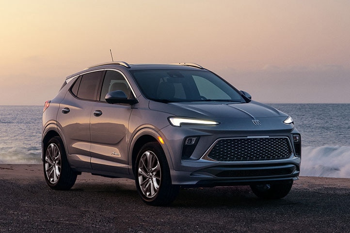 Impresionante diseño deportivo de Buick Encore 2026, SUV compacta premium